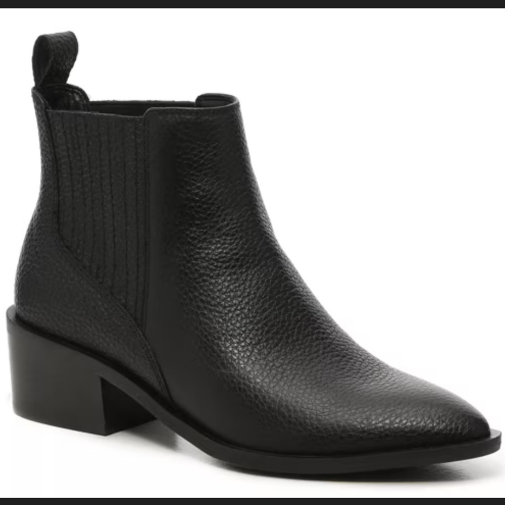 Crown Vintage Tolana Chelsea Boots